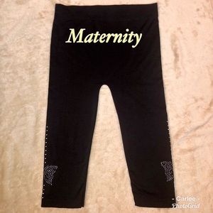 Maternity Leggings, Capri Style w/Bling Accents !